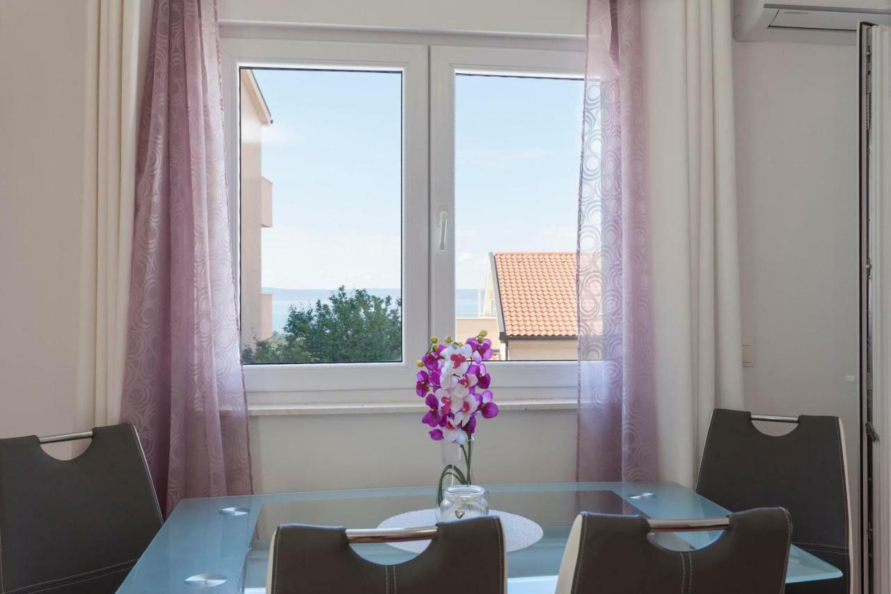 Apartments Dora Makarska Exterior foto